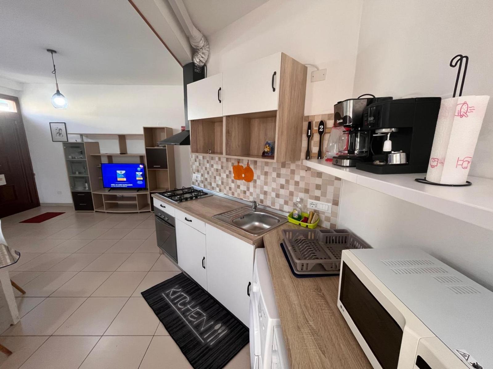 Good House- Ampio Appartamento Vicino Al Mare Rimini Luaran gambar