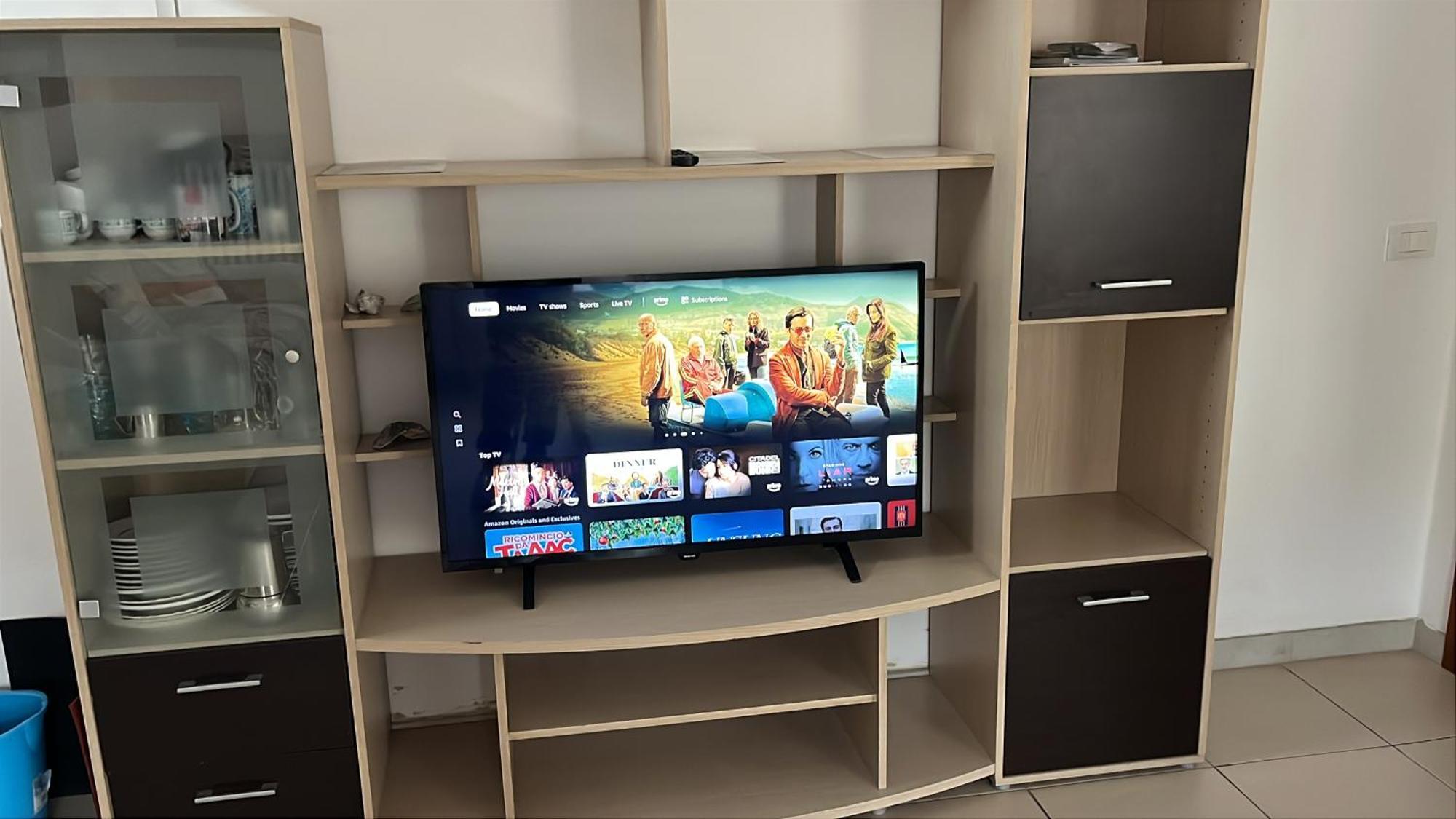 Good House- Ampio Appartamento Vicino Al Mare Rimini Luaran gambar
